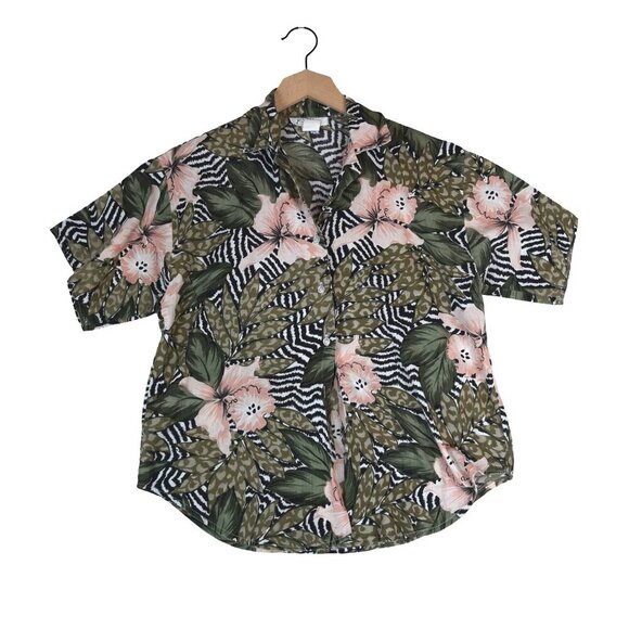 C, Mon Vintage Hawaiian Shirt Size Small USA Made Floral Jungle Camp Collar - Picture 1 of 7